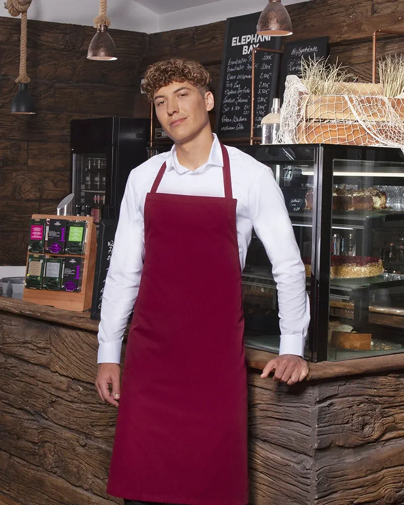 karlowsky-ls5-latzschuerze-faro-bordeaux-model-0 KARLOWSKY Latzschürze Faro