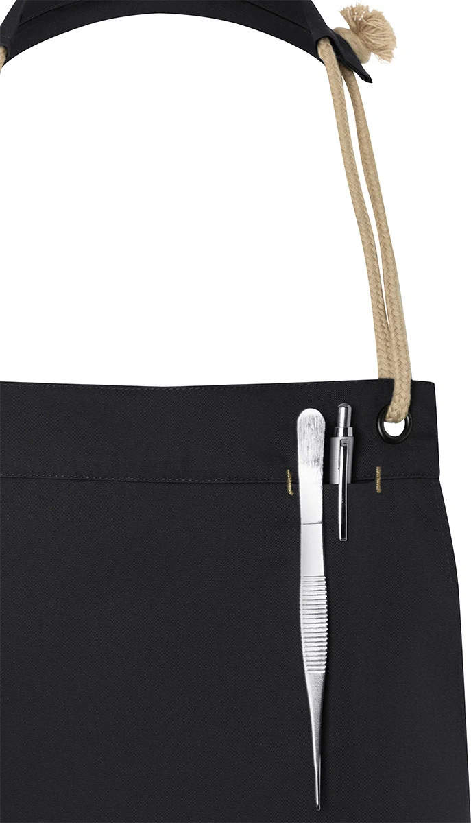 karlowsky-ls40-latzschuerze-new-nature-black-detail-6 KARLOWSKY Latzschürze New-Nature