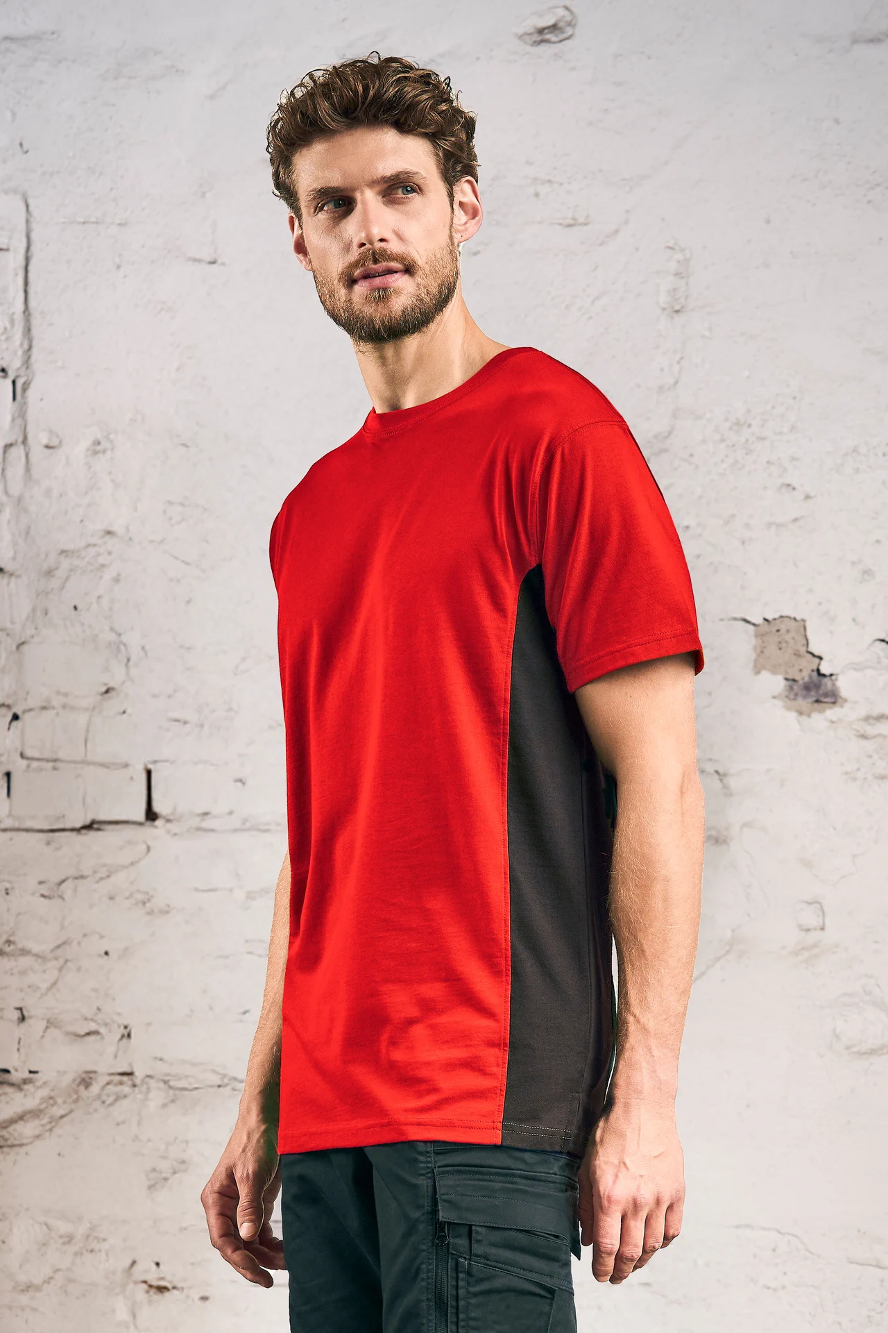 fire red/charcoal