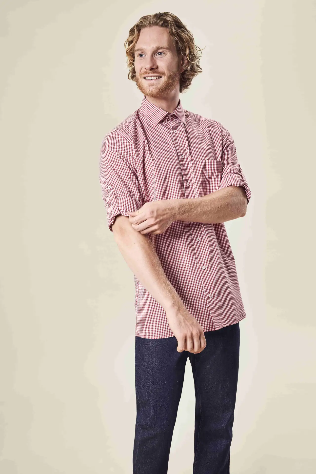 greiff-67213-herren-hemd-11-rf-basic_1170_rot-model-4 GREIFF Herren Hemd vichy karo BASIC Regular Fit