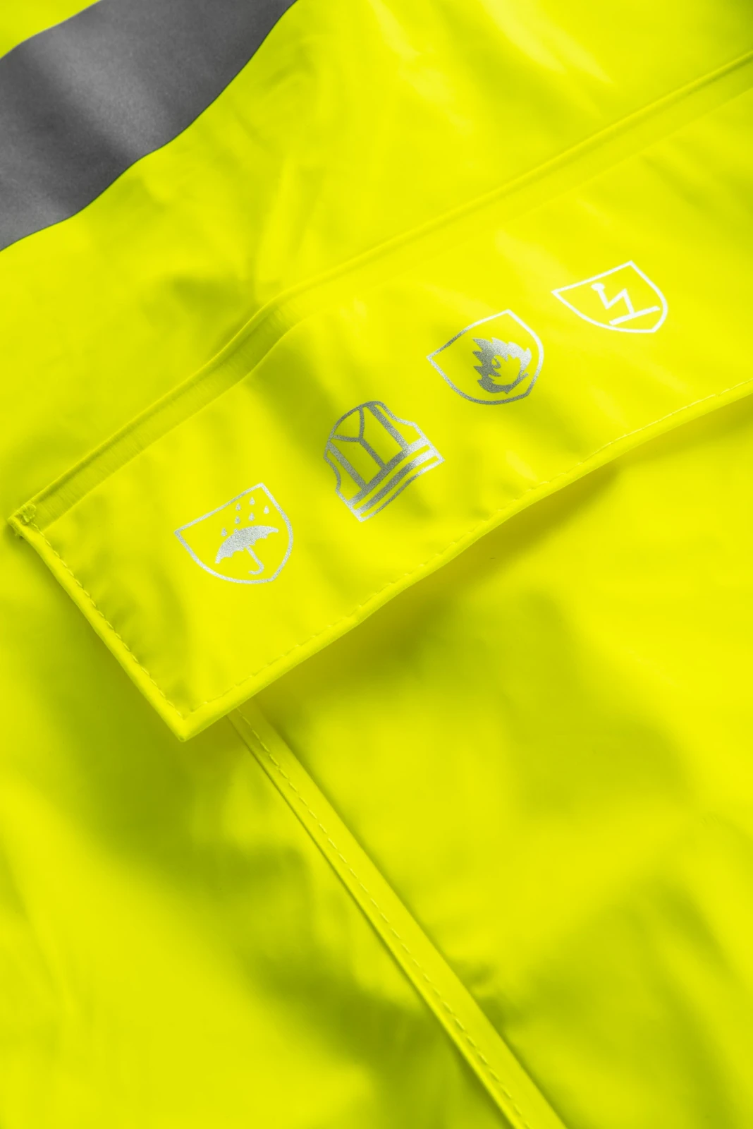 lyngsoe-fr-lr8085-flammhemmende-hi-vis-regenjacke-leuchtgelb-navy-detail-6 Lyngsøe FR-LR8085 Flammhemmender Hi-Vis Regenmantel