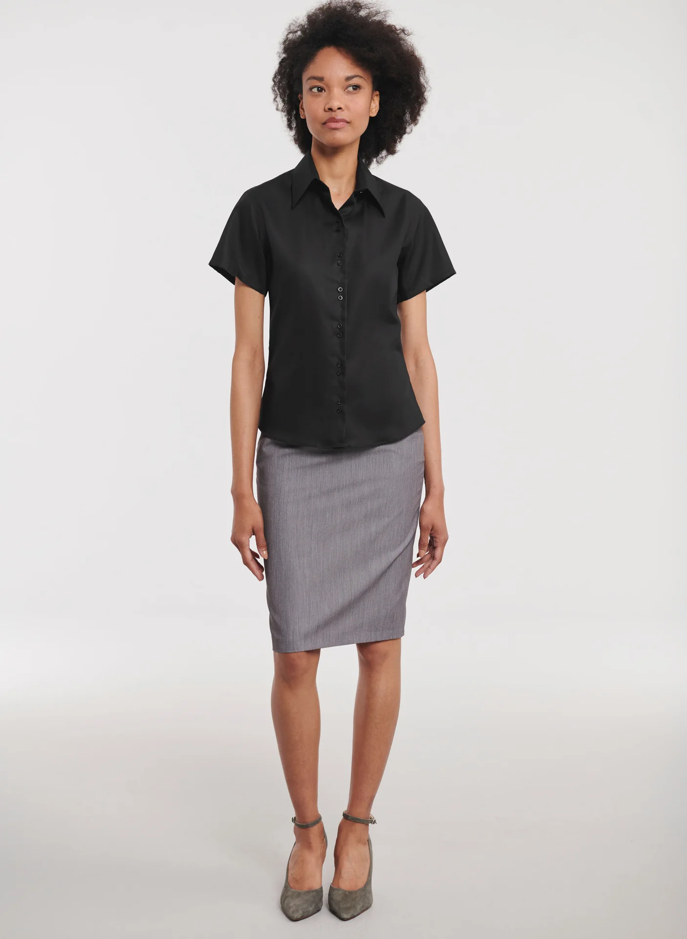 russell-r957f-ladies-short-sleeve-ultimate-non-iron-shirt-black-model-2 Russell Ladies Short Sleeve Ultimate Non-Iron Shirt