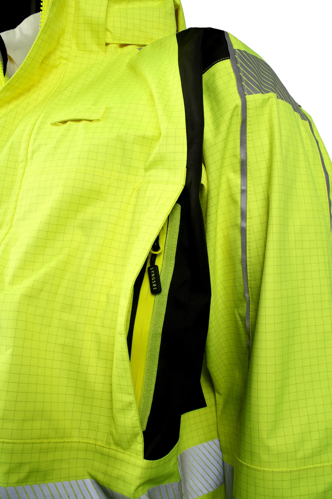 lyngsoe-arc-lr18055-multinorm-hi-vis-jacke-leuchtgelb-schwarz-detail-7 Lyngsøe ARC-LR18055 Multinorm Hi-Vis Jacke