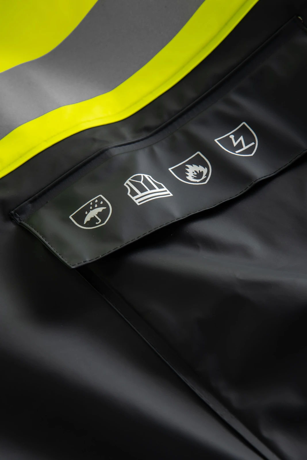 lyngsoe-fr-lr3055-flammhemmende-hi-vis-regenjacke-leuchtgelb-navy-detail-6 Lyngsøe FR-LR3055 Flammhemmende Hi-Vis Regenjacke