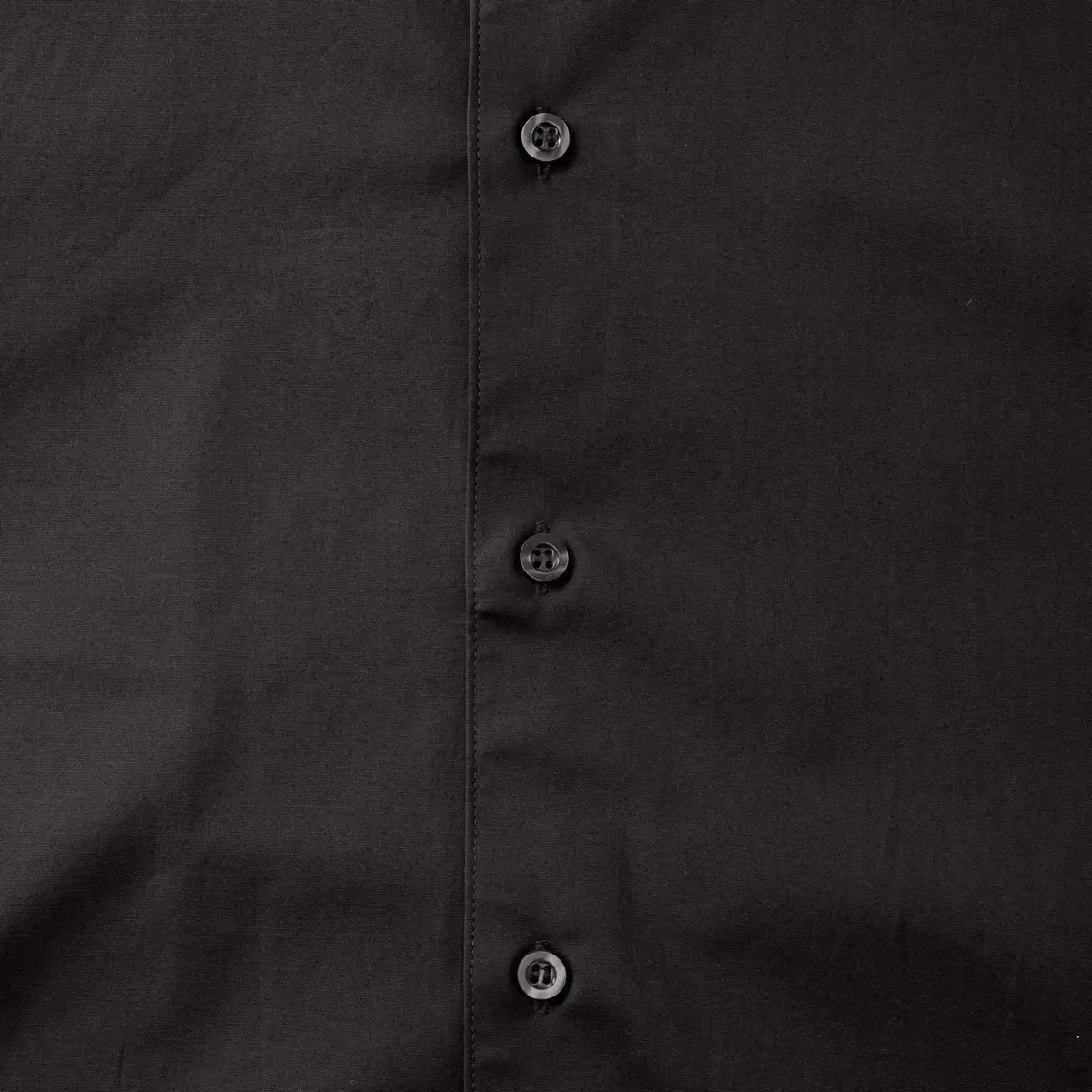russell-r947m-mens-short-sleeve-easy-care-fitted-shirt-black-detail-7 Russell Men's Short Sleeve Easy Care Fitted Shirt