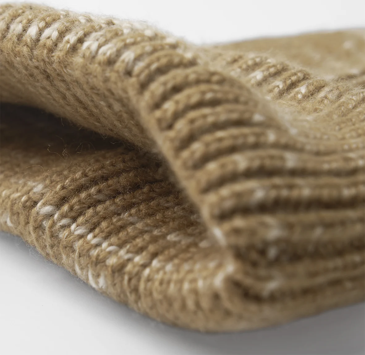 Beechfield Chunky Knitted Patch Beanie