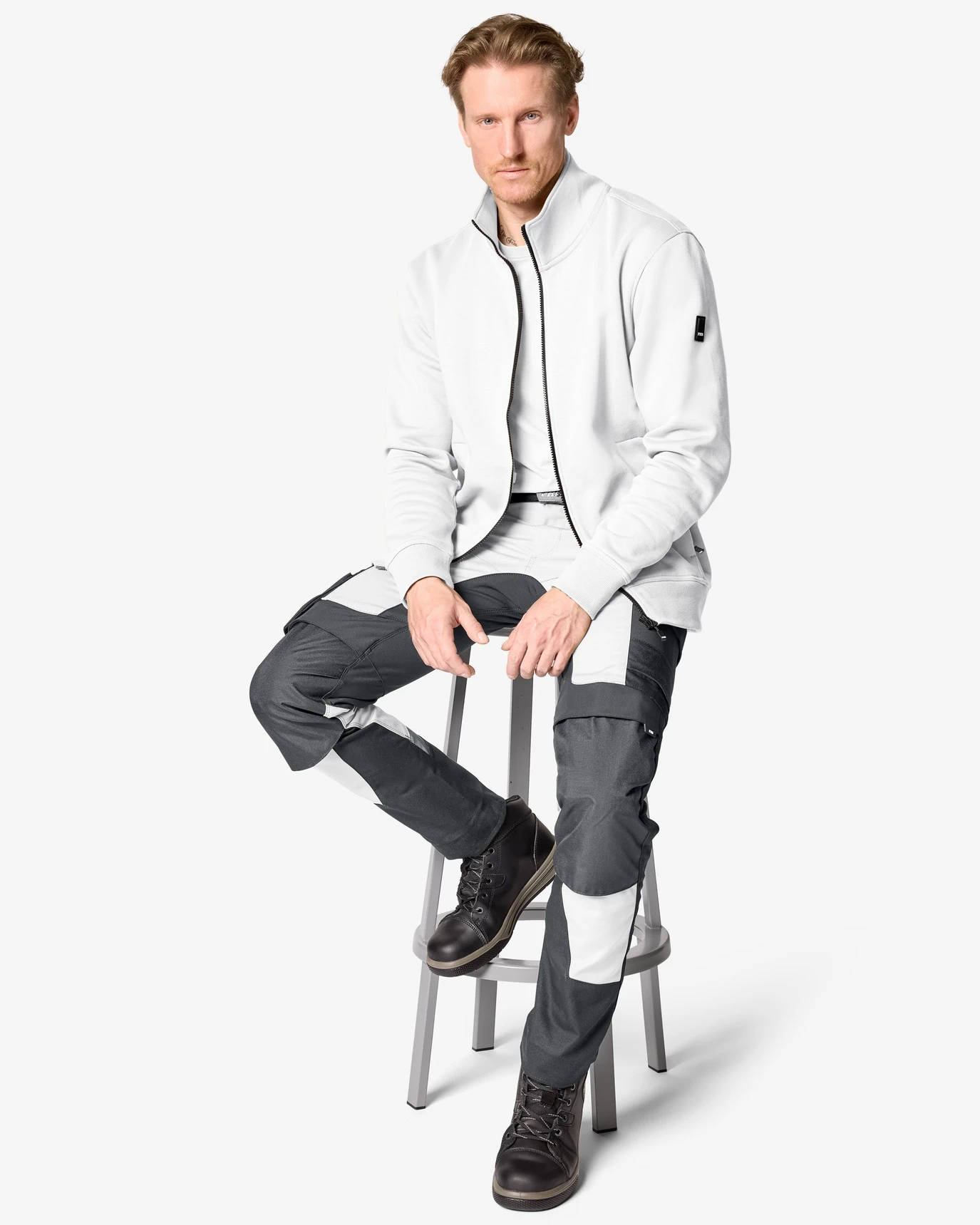 FHB-820135-eugen-sweat-jacke-unisex-weiss-model-3 FHB Sweat-Jacke EUGEN unisex