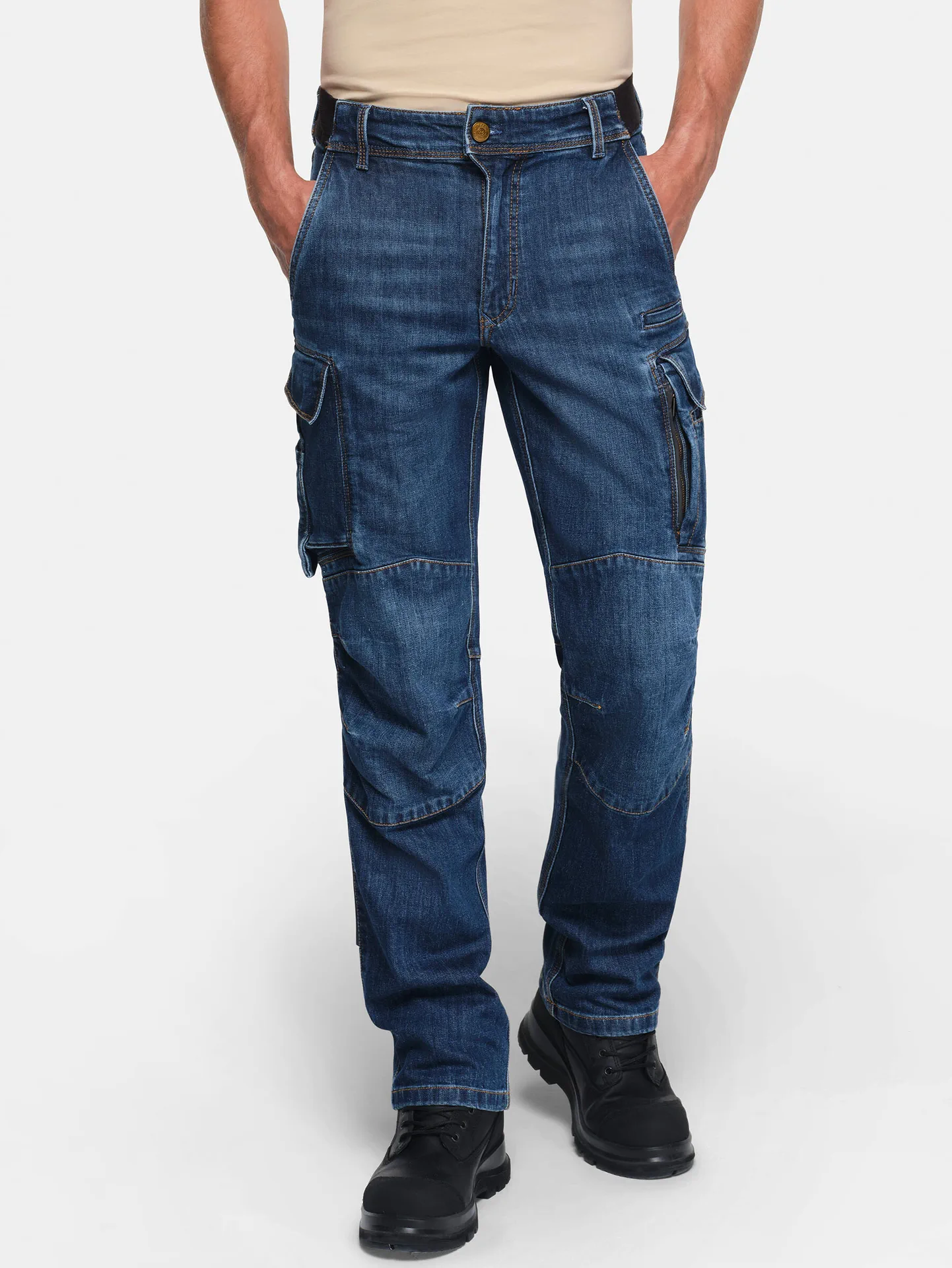 hakro-734-worker-jeanshose-dyneema-x-stretch-eco-indigo-model-0 HAKRO Worker-Jeanshose 734 Dyneema® X-Stretch ECO