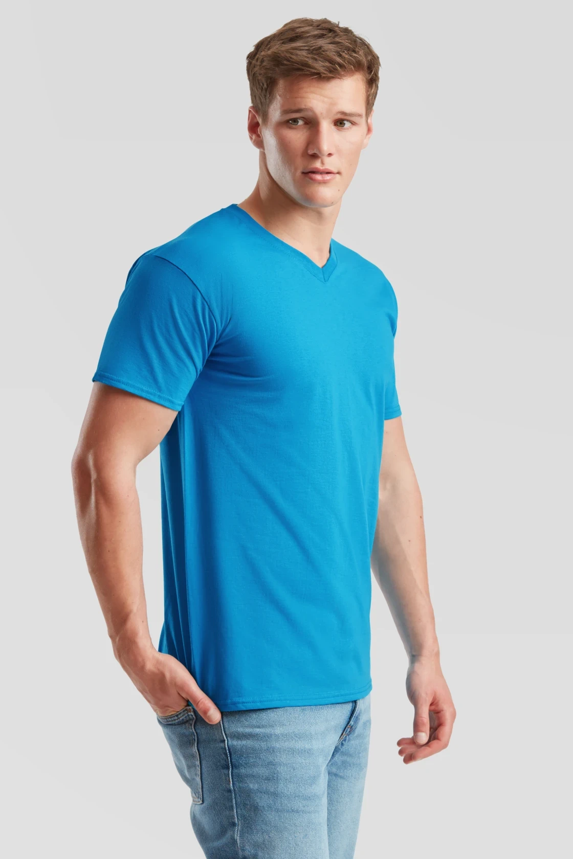 fruit-of-the-loom-61-066-0-valueweight-v-neck-t-shirt-azureblue-model-1 F.O.L. Valueweight V-Neck T
