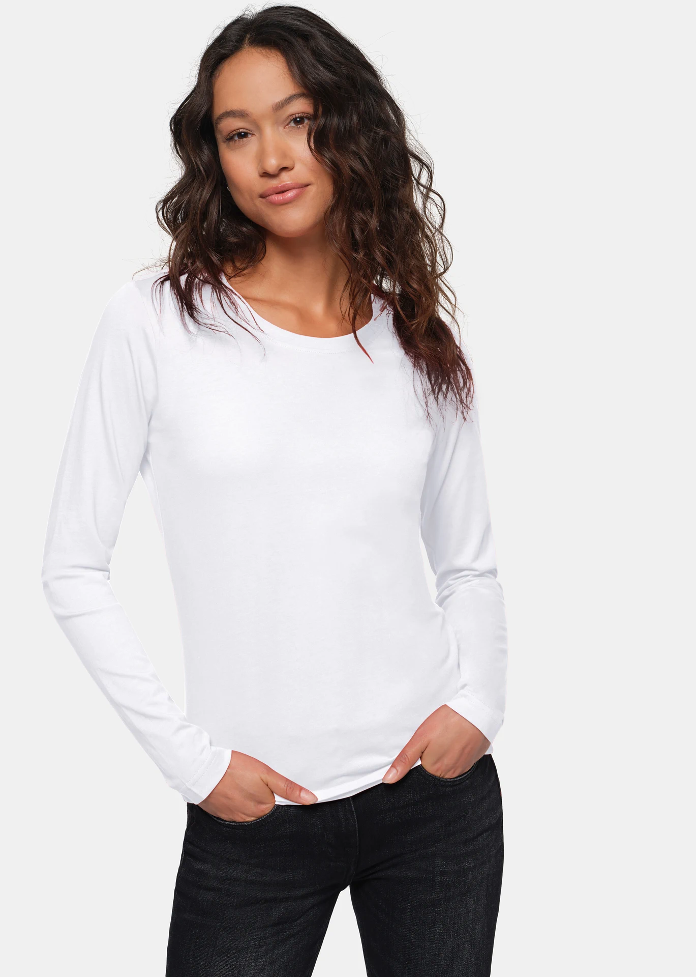 hakro-178-damen-longsleeve-classic-weiss-model-0 HAKRO Women-Longsleeve 178 Classic