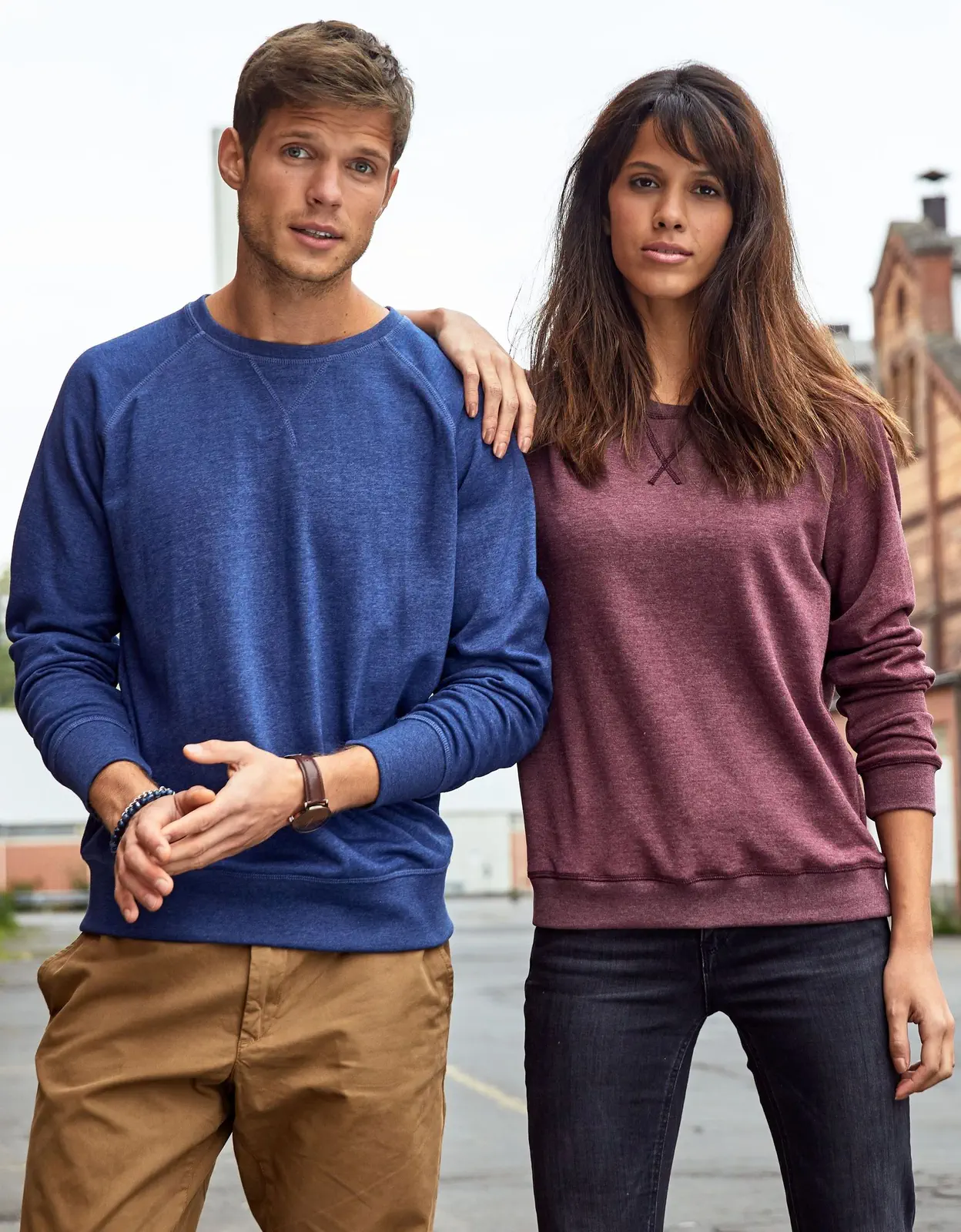 JN8022-mens-sweatshirt-model-3 James & Nicholson Men`s Sweat