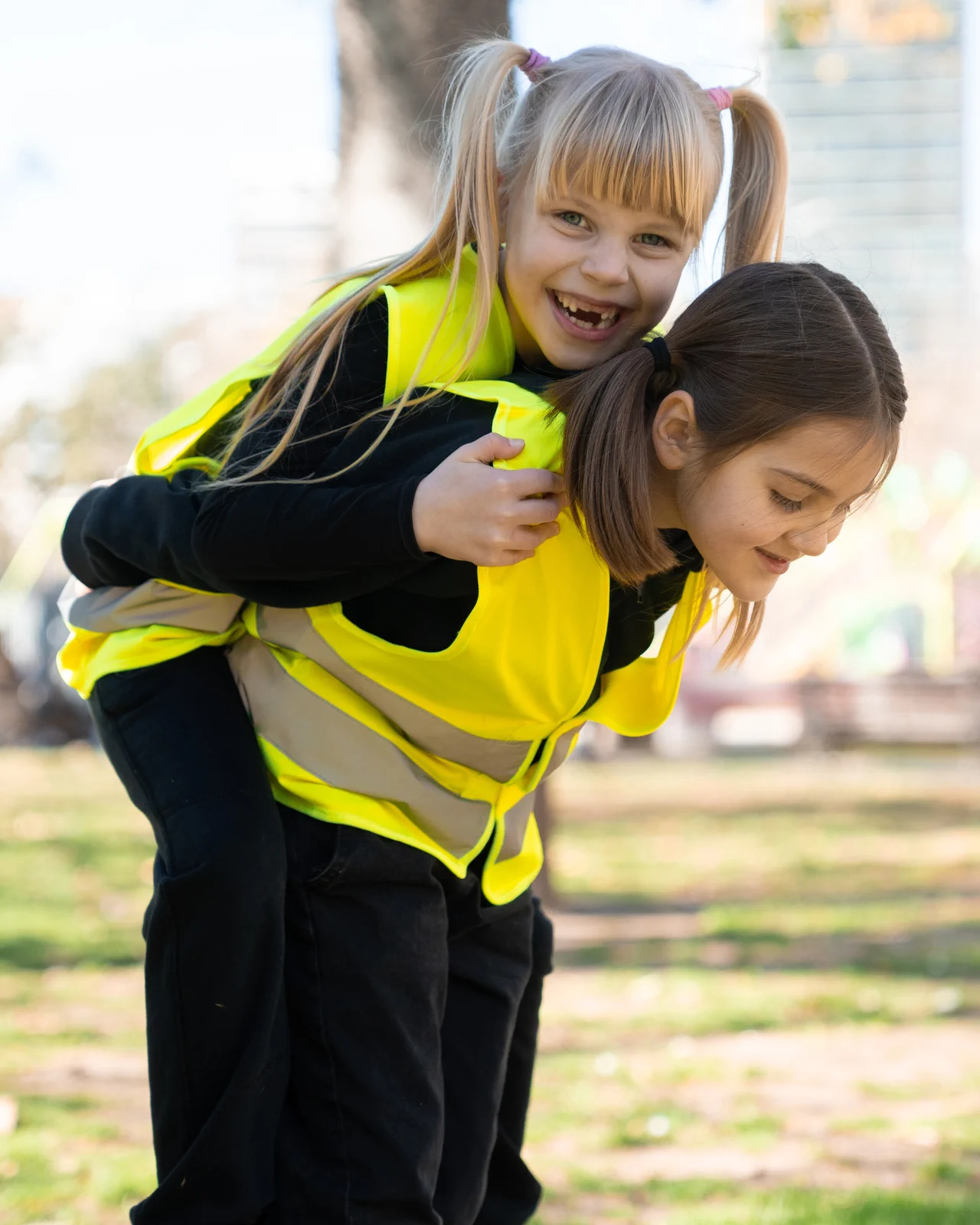 korntex-kw-kids-hi-vis-safety-vest-aarhus-signalyellow-model-2 Korntex Kids´ Hi-Vis Safety Vest Aarhus