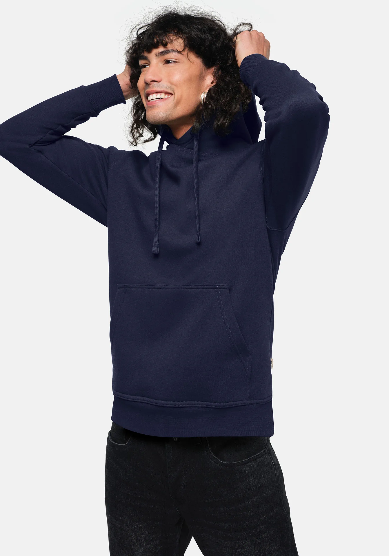 hakro-601-kapuzen-sweatshirt-premium-tinte-model-0 HAKRO Kapuzen-Sweatshirt 601 Premium