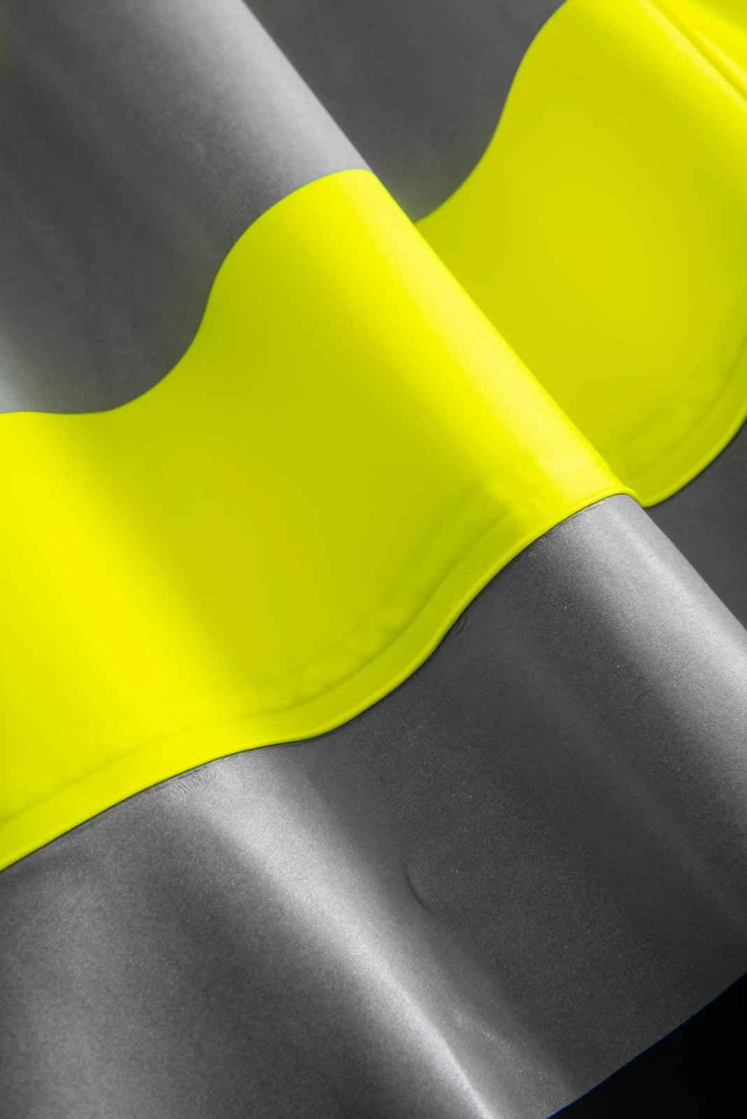 lyngsoe-fr-lr3052-flammhemmende-hi-vis-regenhose-leuchtgelb-navy-detail-6 Lyngsøe FR-LR3052 Flammhemmende Hi-Vis Regenhose