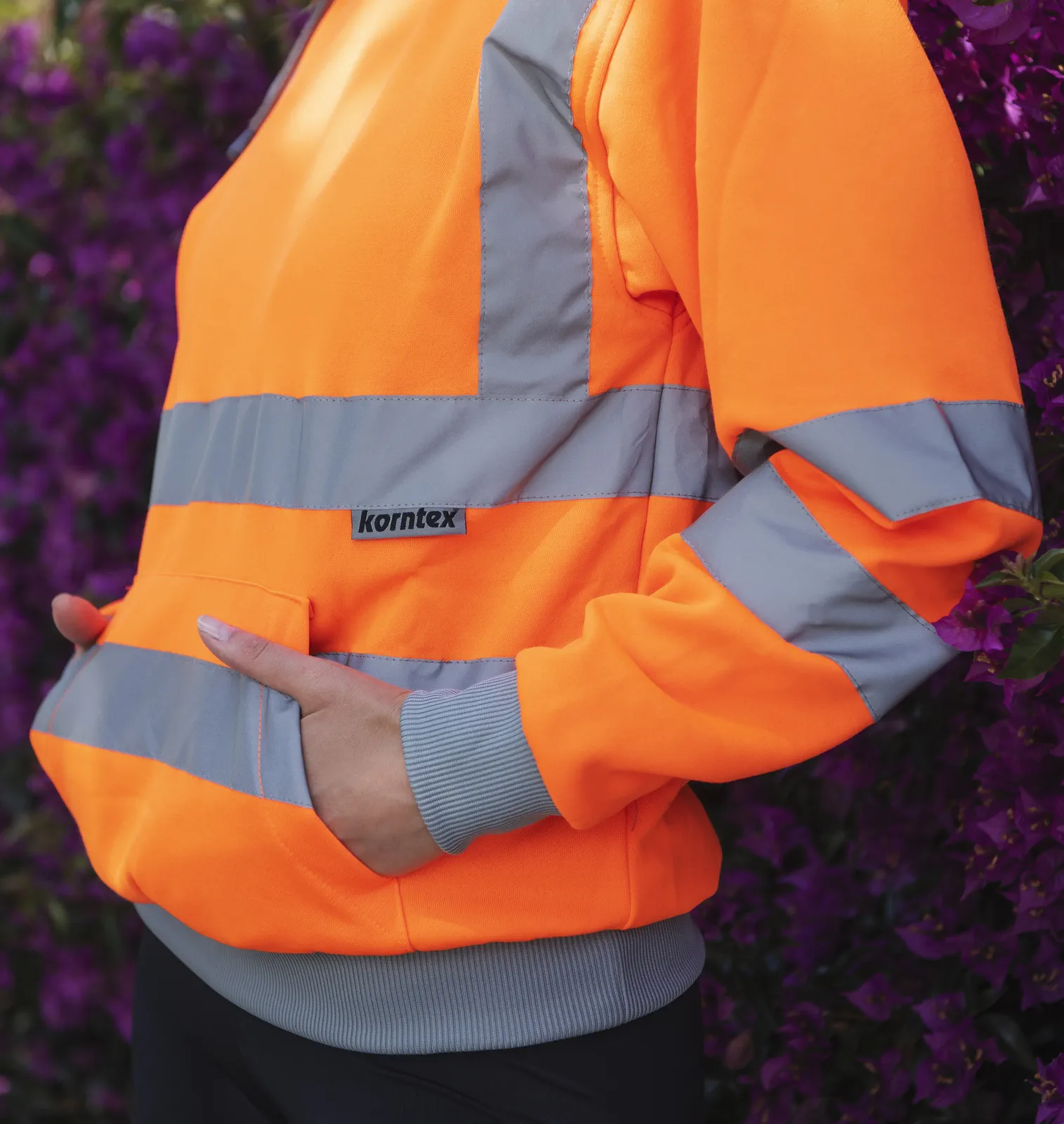 korntex-kxho-hi-vis-workwear-hoody-cork-signalorange-model-2 Korntex Hi-Vis Workwear Hoody Cork