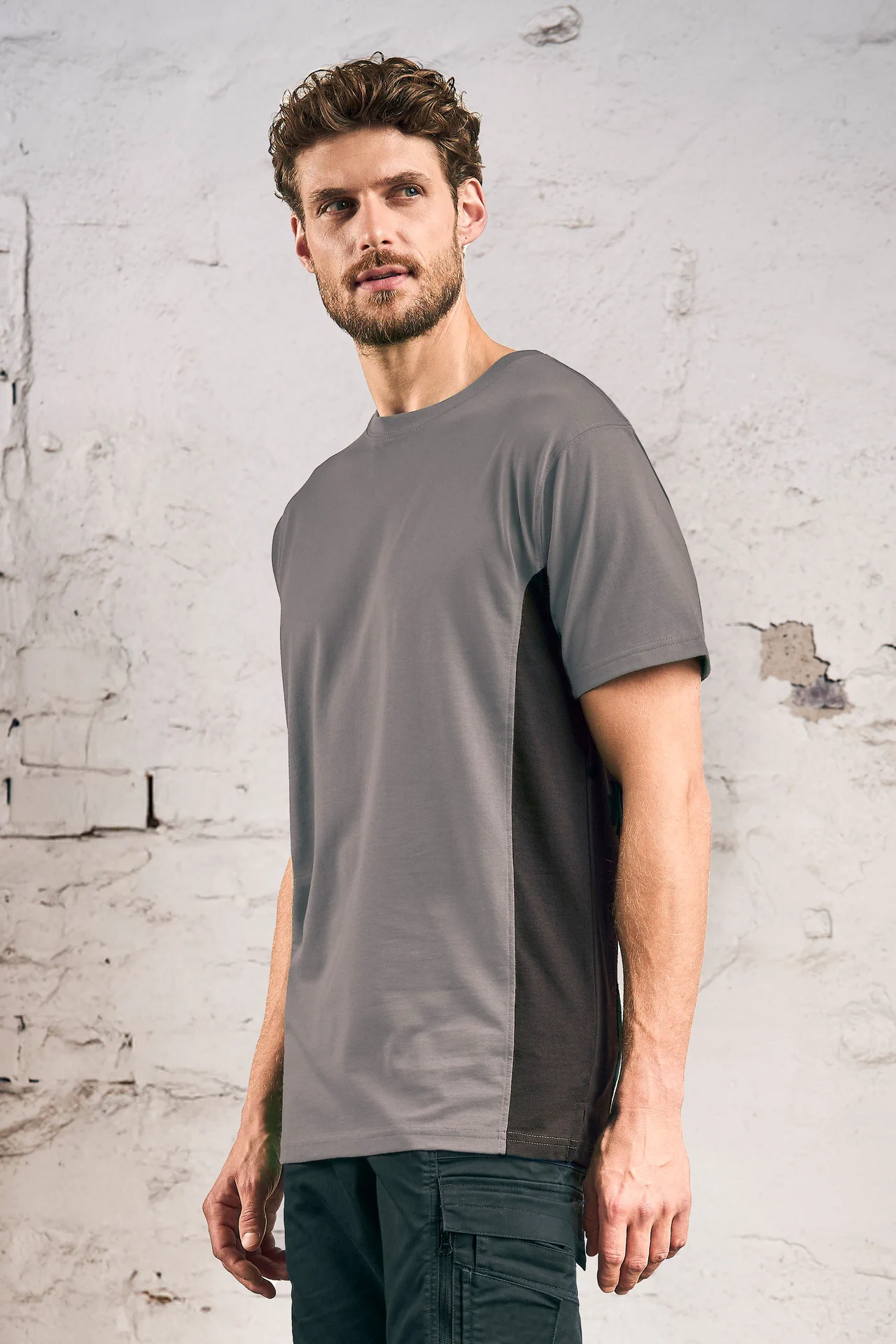 steel grey/charcoal
