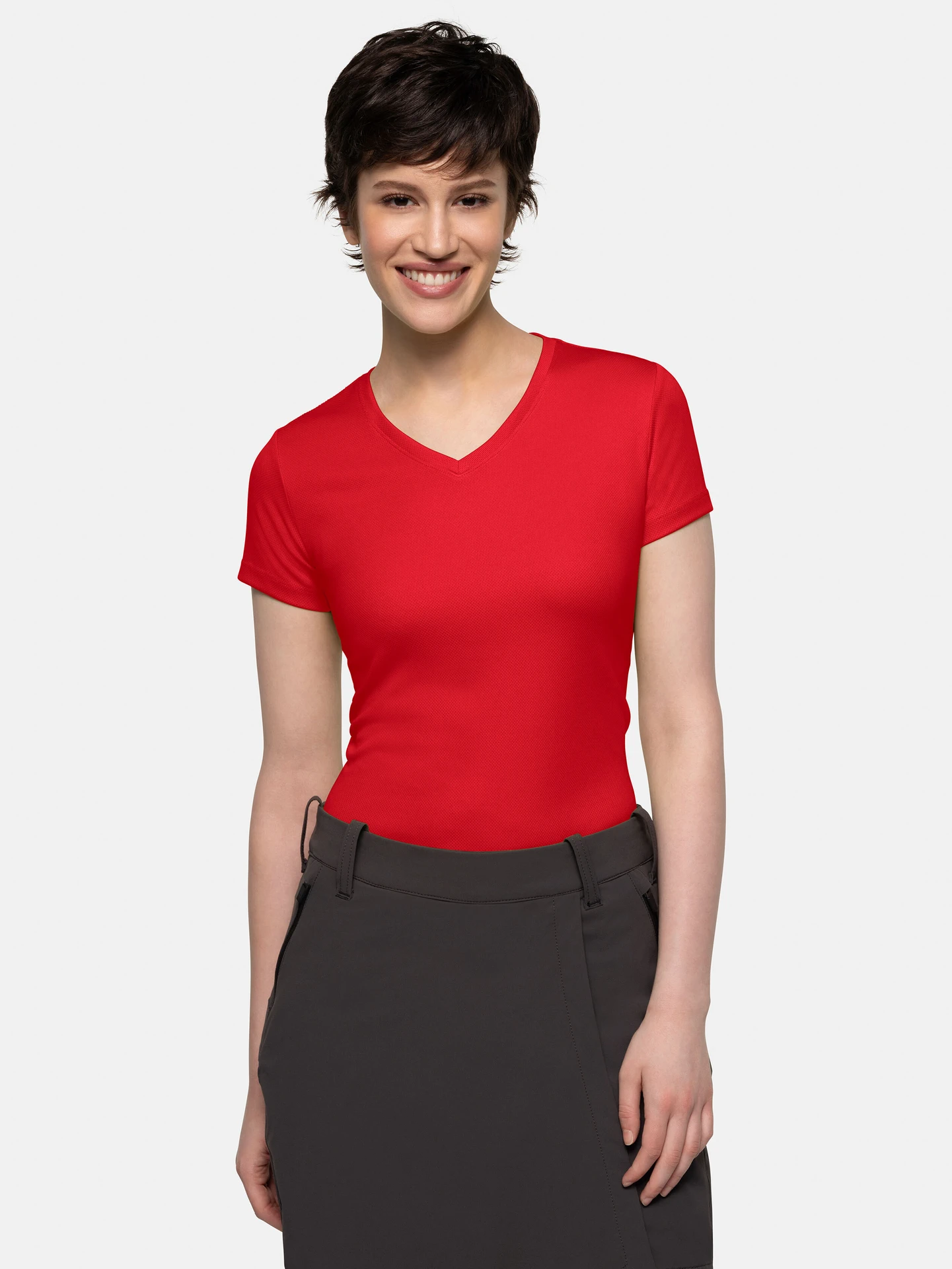 hakro-187-damen-v-shirt-coolmax-rot-model-0 HAKRO Women-V-Shirt 187 Coolmax
