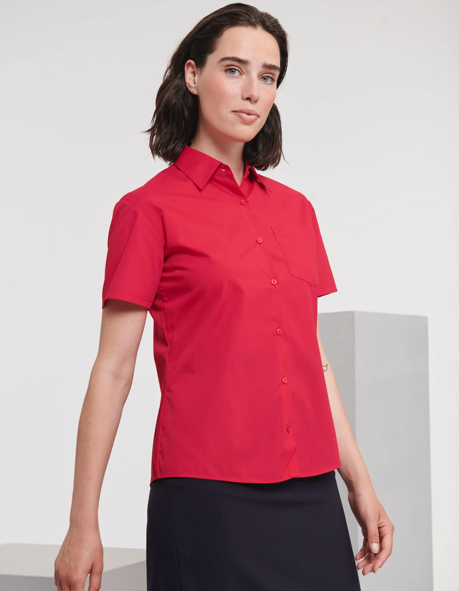 russell-r935f-ladies-short-sleeve-poly-cotton-easy-care-poplin-shirt-classicred-model-1 Russell Ladies Short Sleeve Polycotton Easy Care Poplin Shirt