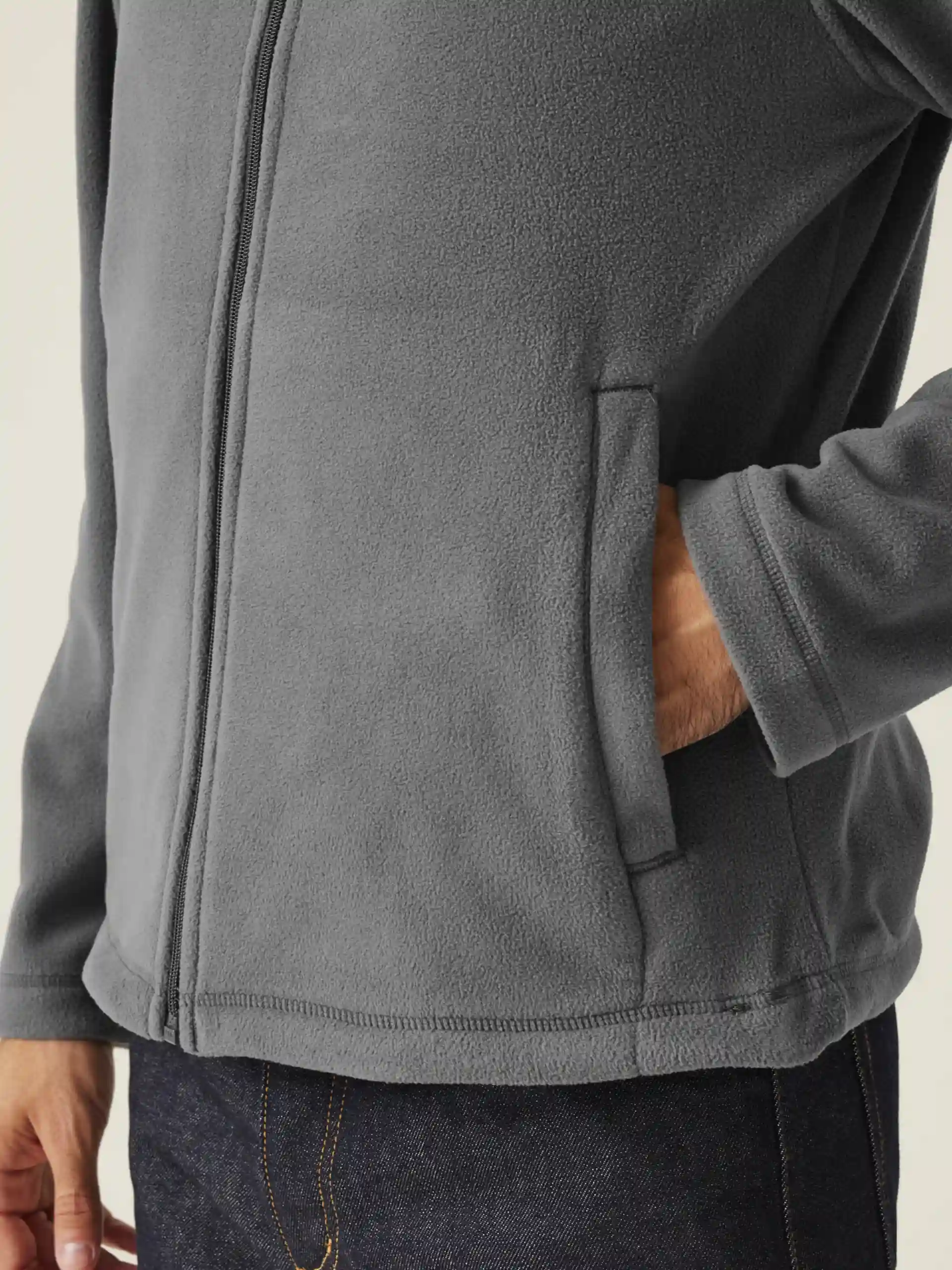 regatta-trf557-micro-full-zip-fleece-seal-grey-solid-detail-2 Regatta Micro Full Zip Fleece