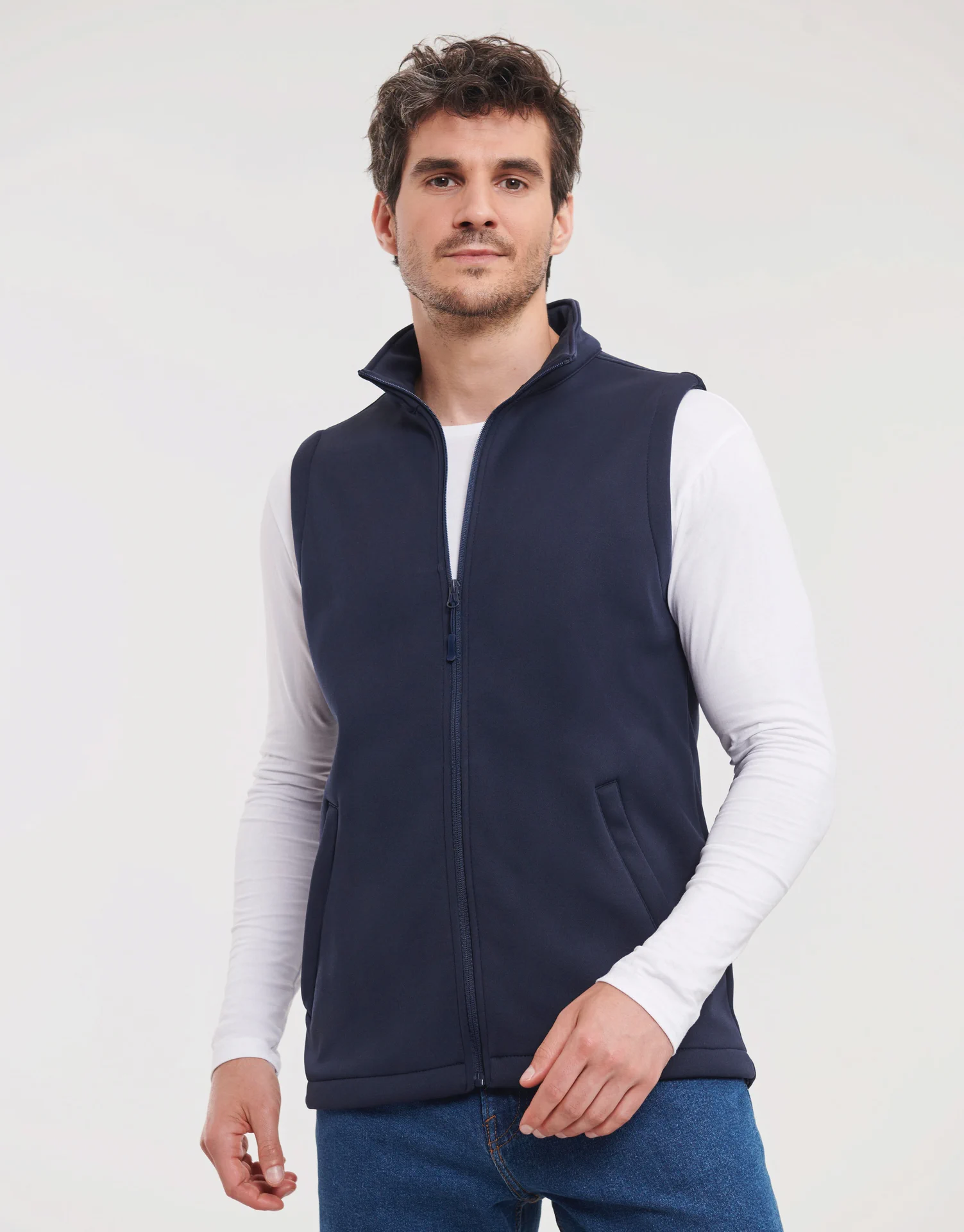 russell-r041m-mens-smart-softshell-gilet-frenchnavy-model-1 Russell Men's Smart Softshell Gilet