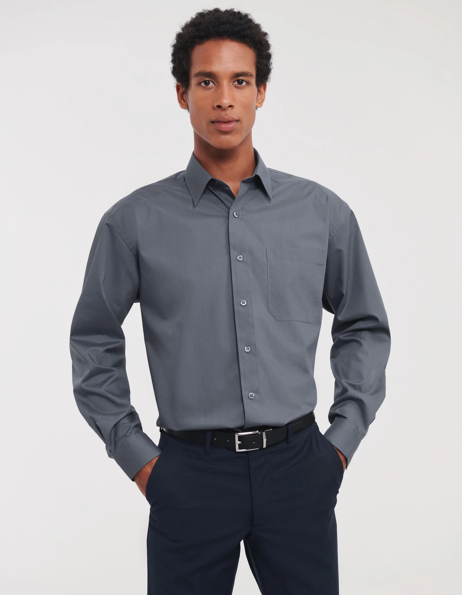 russell-r934m-mens-ls-poly-cotton-easy-care-poplin-shirt-convoygrey-model-1 Russell Men's Long Sleeve Polycotton Easy Care Poplin Shirt