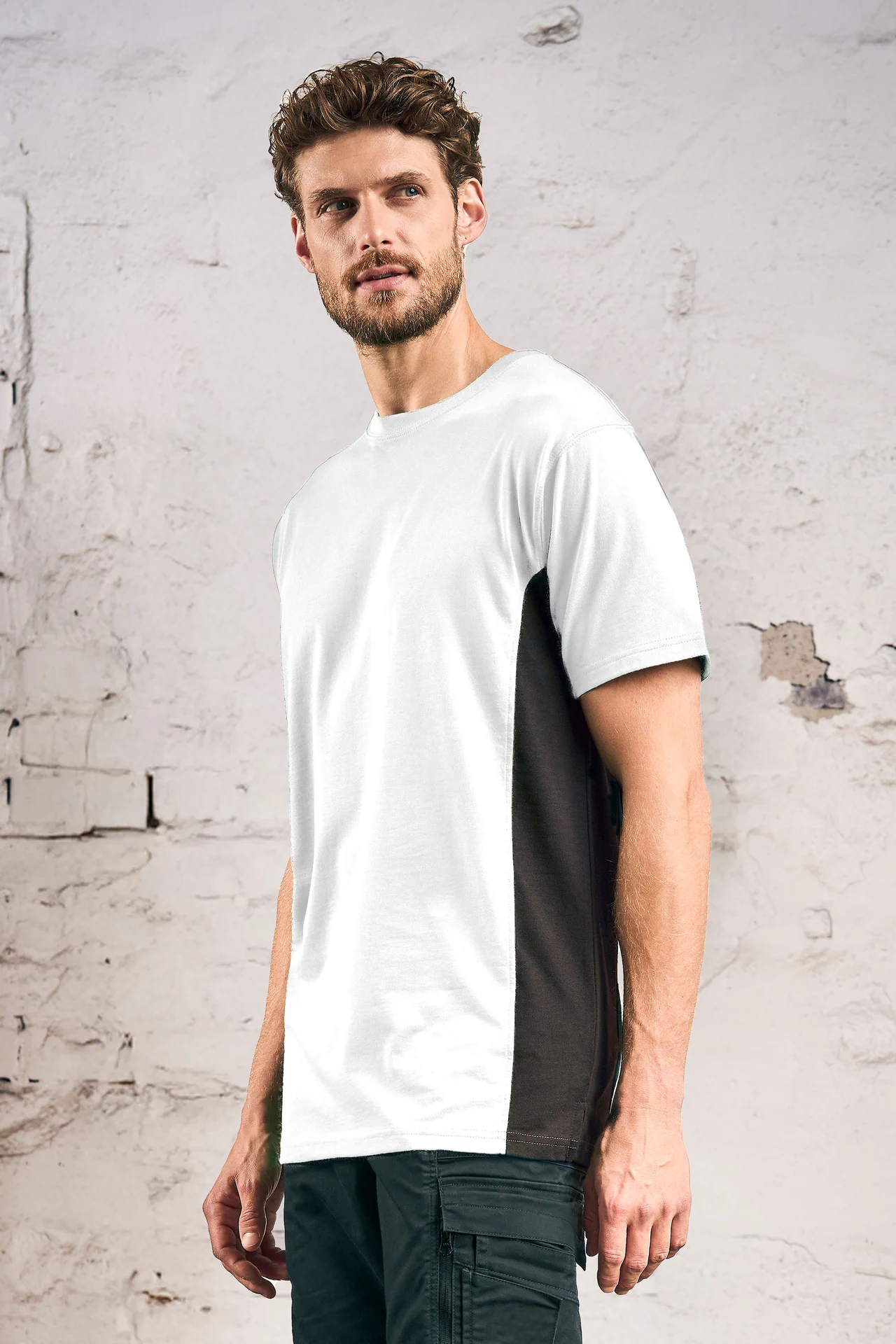 white/charcoal