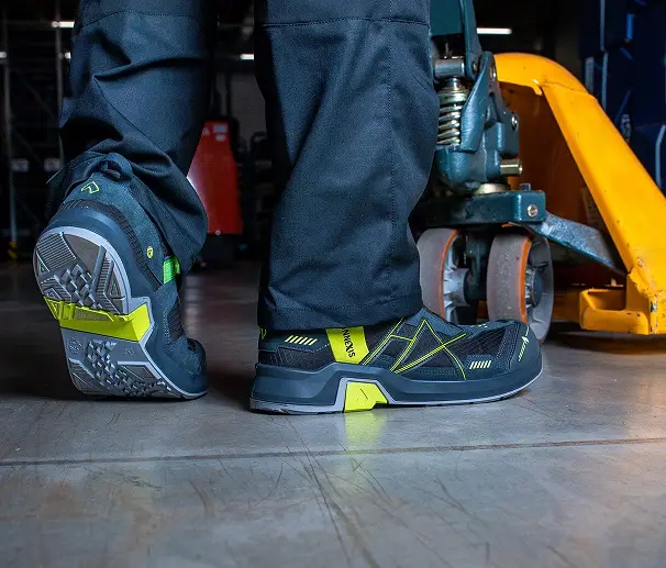 HAIX CONNEXIS Safety T Ws S1P low grey/citrus HAIX CONNEXIS Safety T Ws S1P low grey/citrus