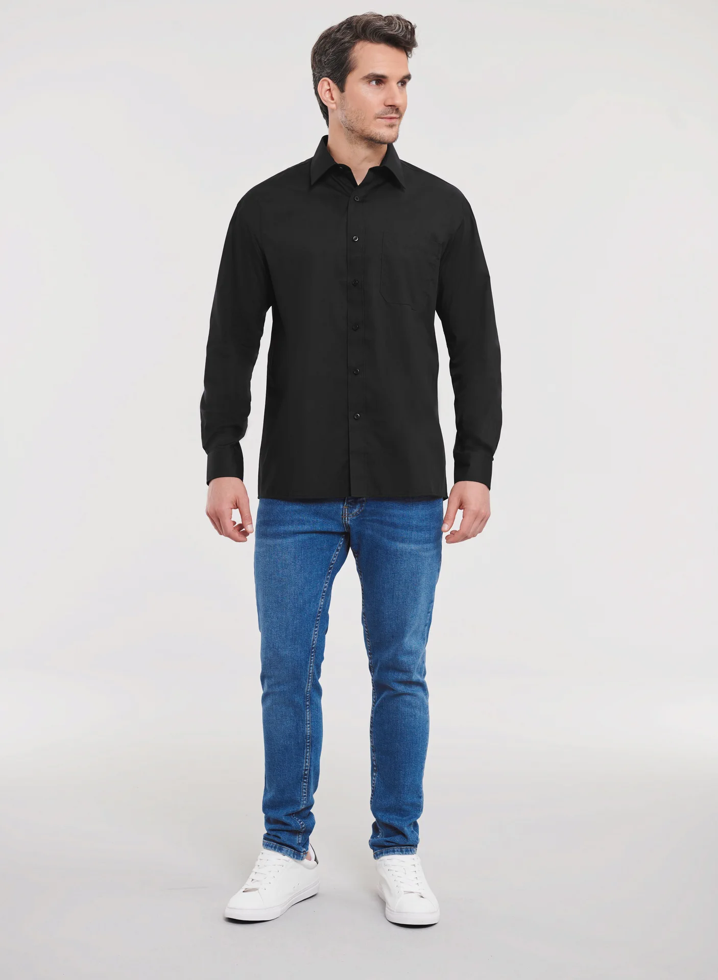 russell-r934m-mens-ls-poly-cotton-easy-care-poplin-shirt-black-model-2 Russell Men's Long Sleeve Polycotton Easy Care Poplin Shirt