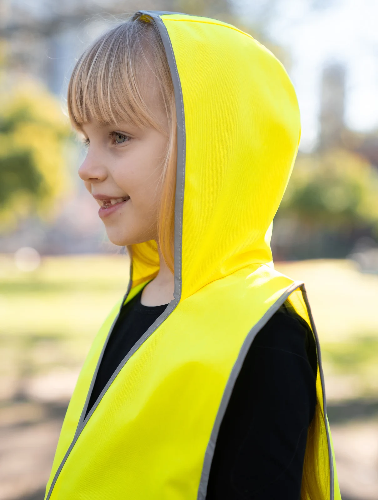korntex-kxkwh-kids-hooded-hi-vis-safety-vest-odense-signalyellow-model-3 Korntex Kids´ Hooded Hi-Vis Safety Vest Odense