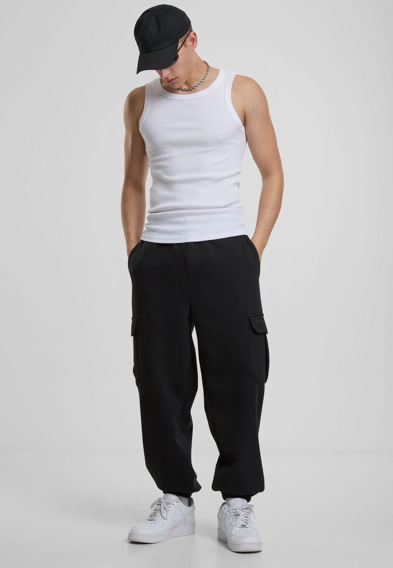 Build Your Brand 90s Cargo Sweatpants