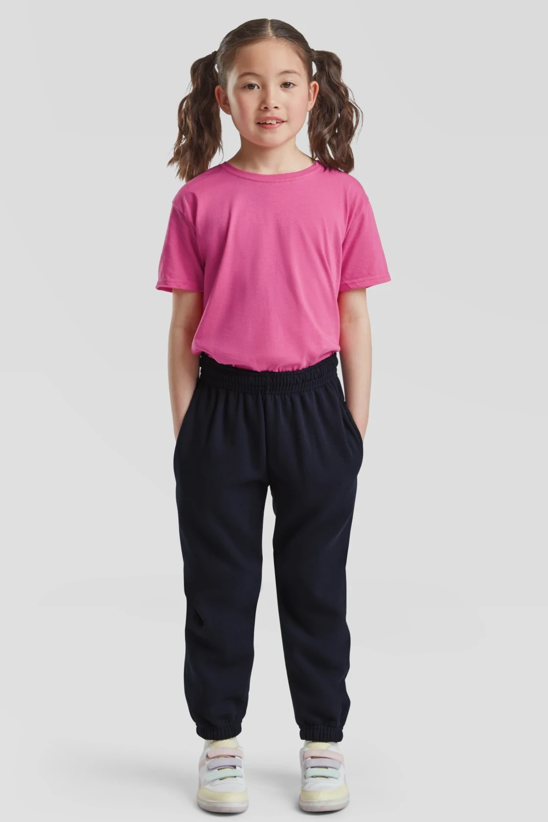 fruit-of-the-loom-64-051-0-kids-classic-elasticated-cuff-jog-pants-deepnavy-model-3 F.O.L. Classic Elasticated Cuff Jog Pants Kids