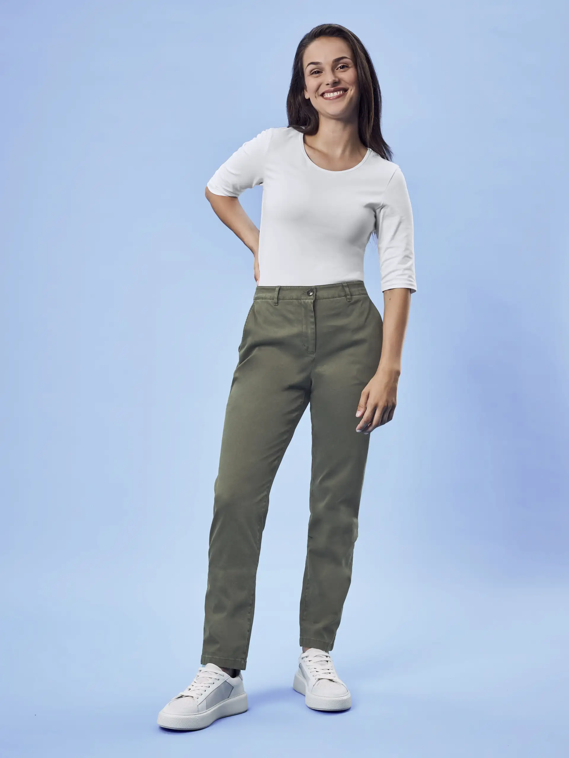greiff-1376-damen-chino-rf-casual_2710_olivgruen-model-1 GREIFF Damen Chino CASUAL Regular Fit