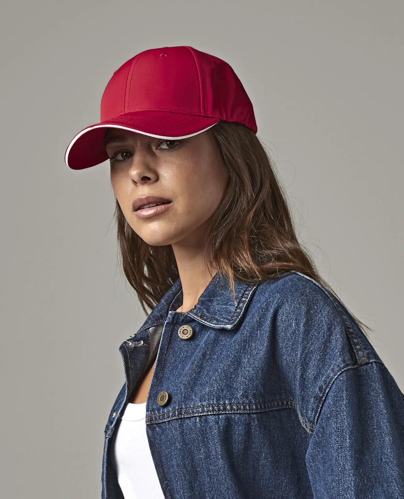 beechfield-b195r-team-sports-tech-cap-model-0 Beechfield Team Sports-Tech Cap