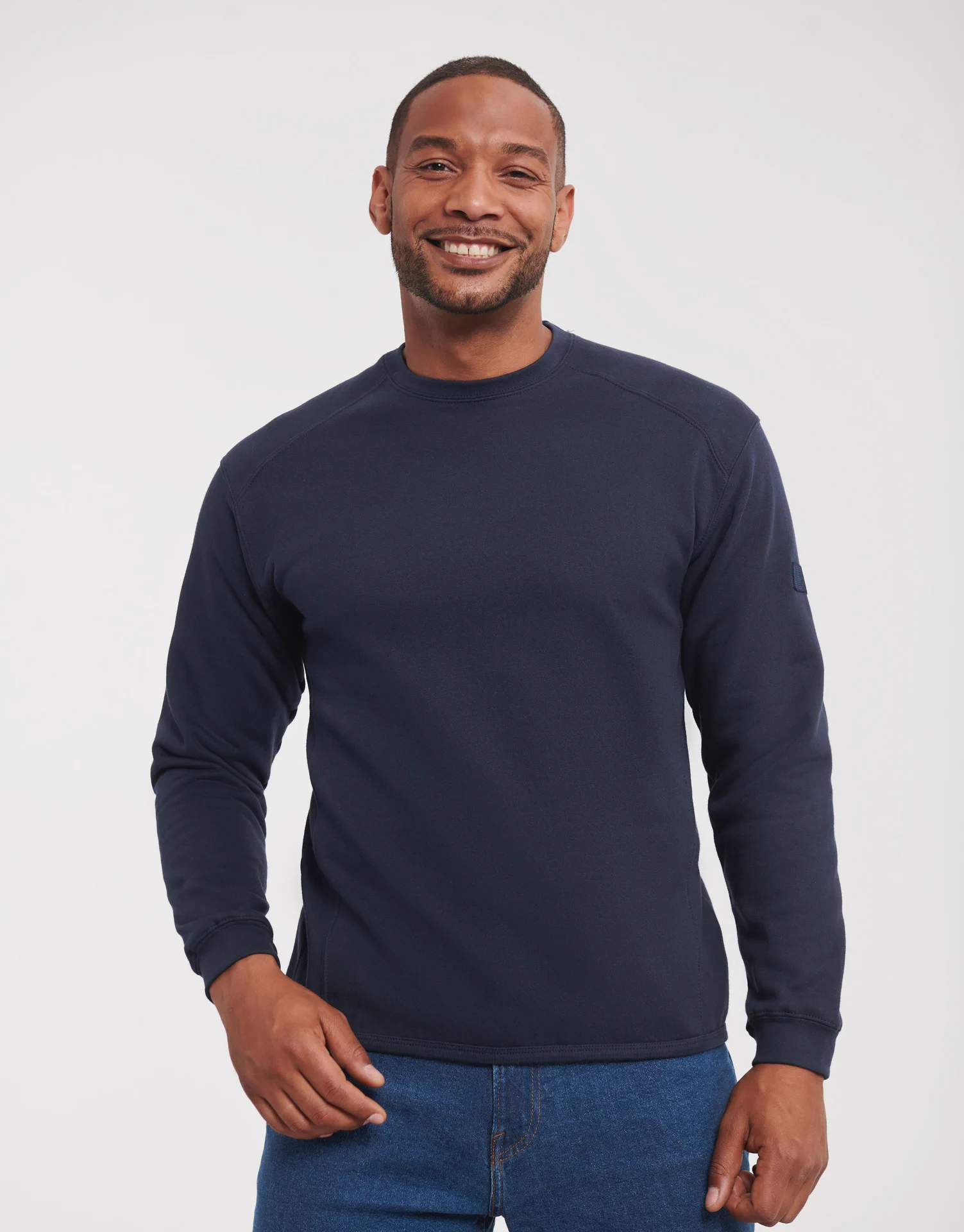 russell-r013m-adults-heavy-duty-crew-neck-sweatshirt-frenchnavy-model-1 Russell Heavy Duty Workwear Sweatshirt