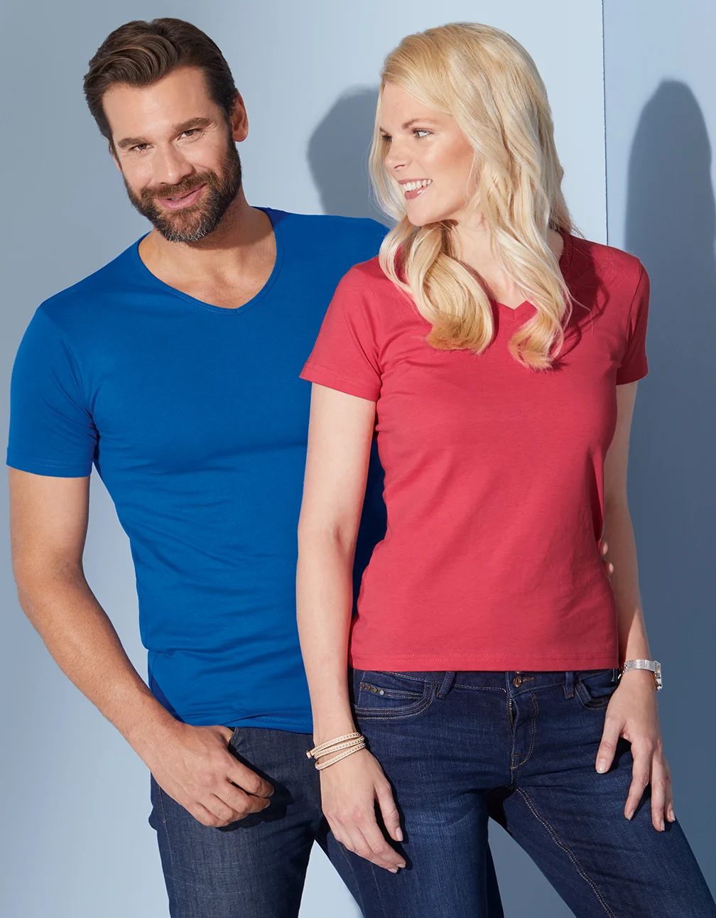 James & Nicholson Ladies Slim Fit V-T