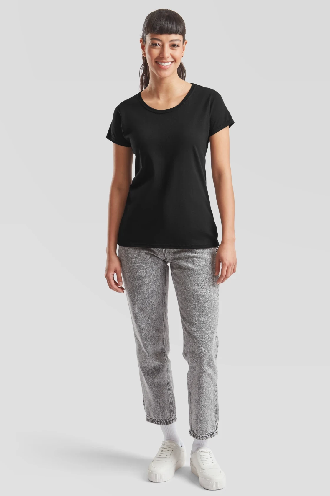 fruit-of-the-loom-61-420-0-ladies-original-t-shirt-black-model-3 F.O.L. Ladies´ Original T