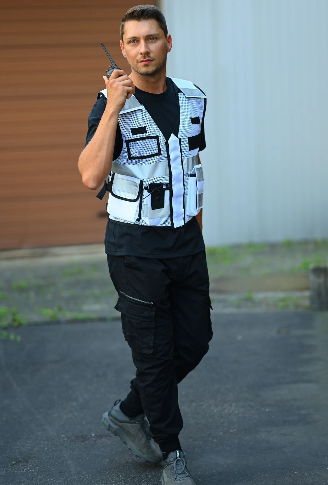 korntex-kxmtac-mesh-tactical-vest-sparta-white-model-1 Korntex Mesh Tactical Weste Sparta