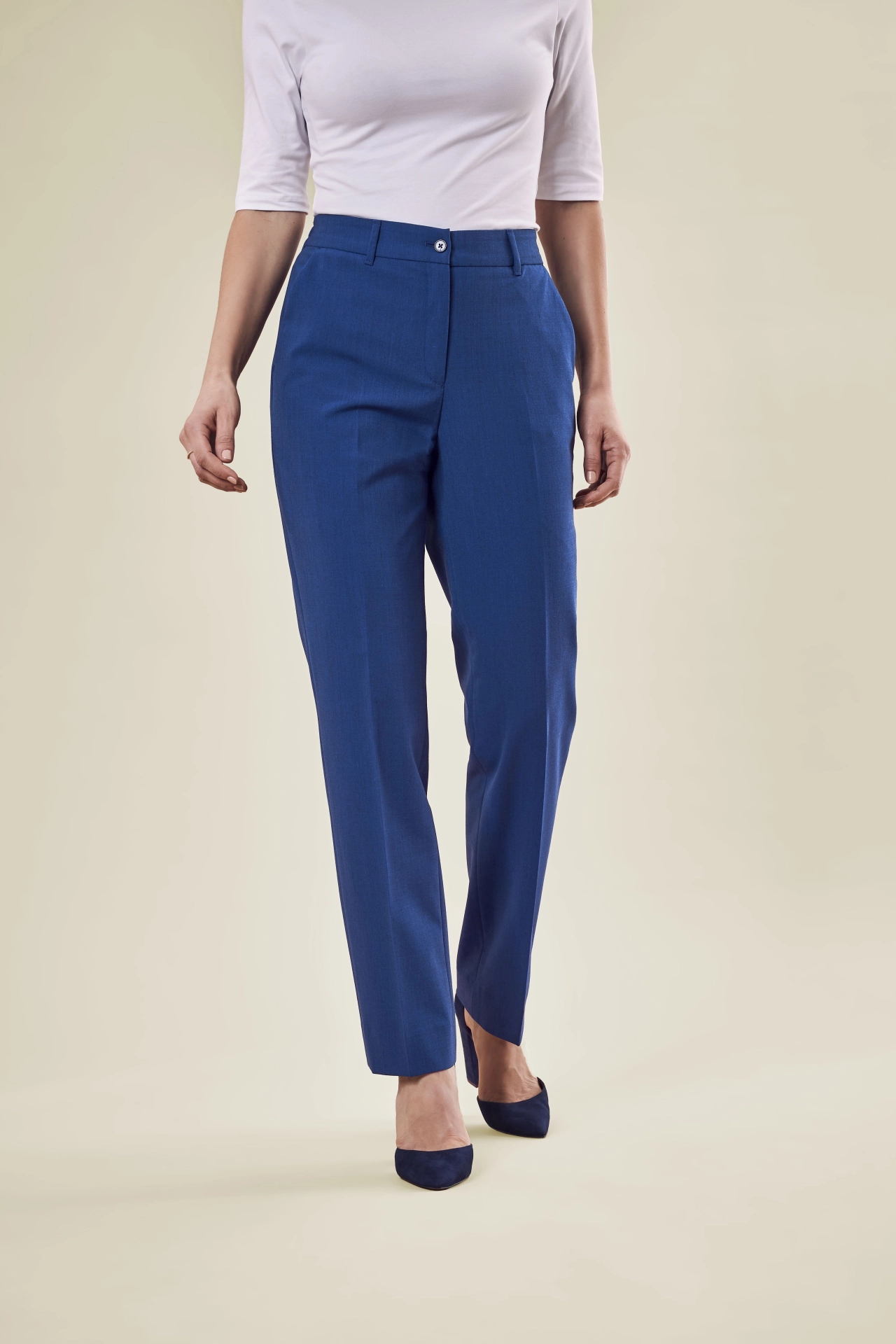 greiff-13004-damen-hose-rf-premium_italian-blue-model-1 GREIFF Damen Hose PREMIUM Regular Fit