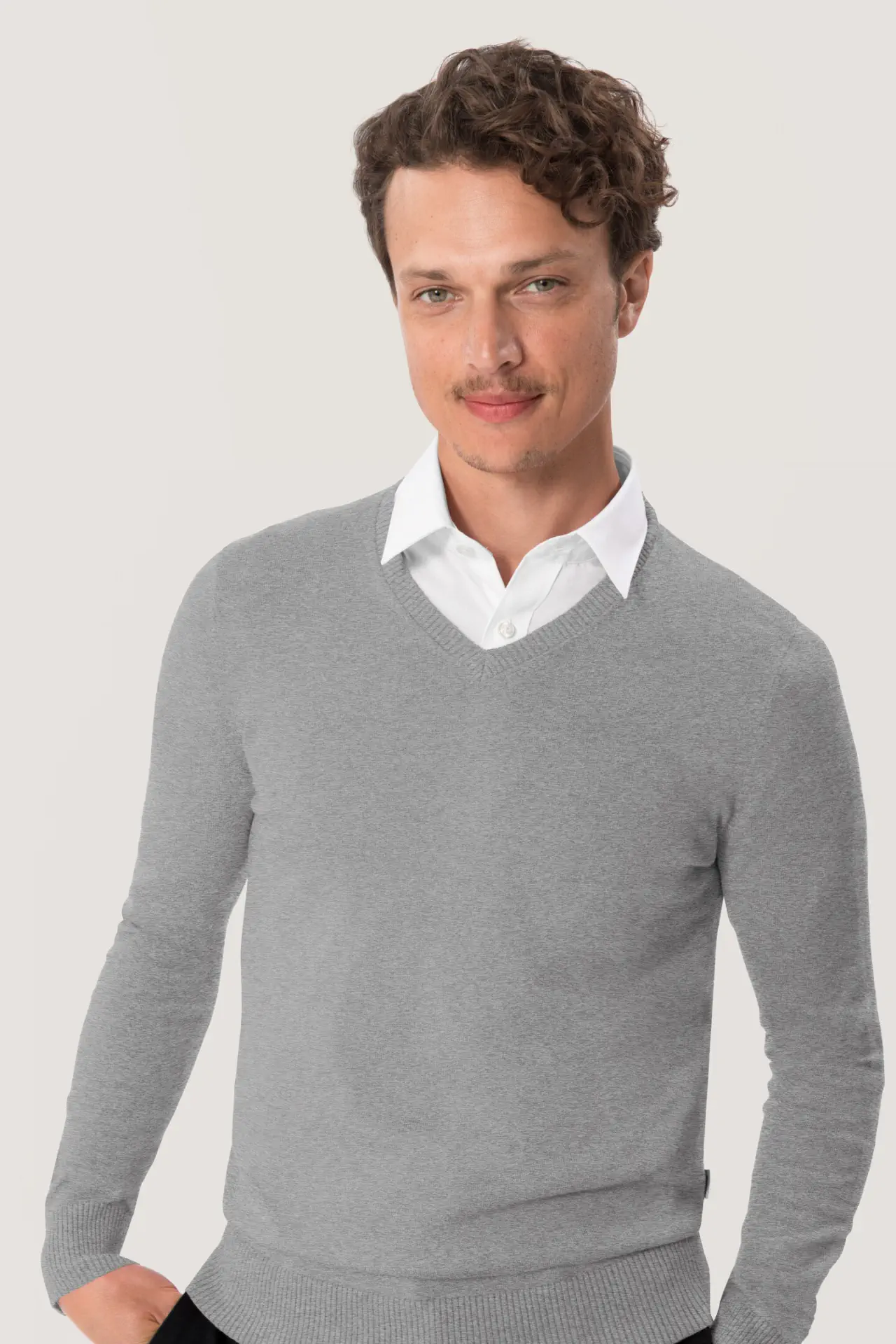 HAKRO V-Pullover 143 Premium-Cotton HAKRO V-Pullover 143 Premium-Cotton