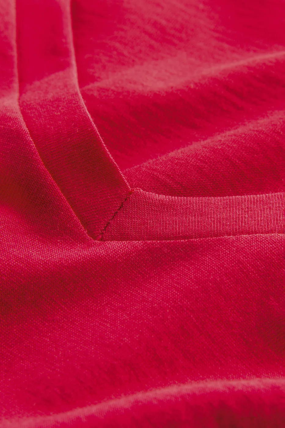 promodoro-1560-womens-v-neck-t-shirt-long-sleeve-brightrose-detail-7 Promodoro Women´s V-Neck T-Shirt Long Sleeve